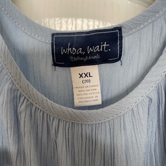 NWOT Whoa, Wait 3/4 sleeve cold shoulder gauze top size XXLarge- light blue - Picture 5 of 5